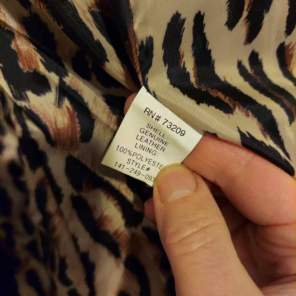 Black Suede Trench Coat: barely worn great condition - Picture 7 of 7